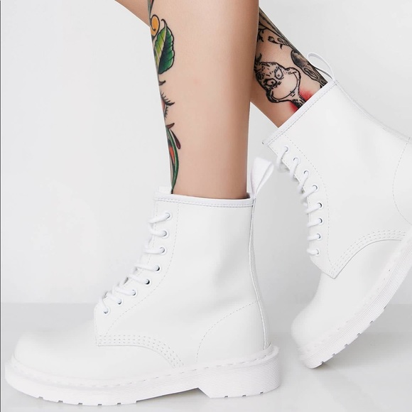 dr martens 1640 mono